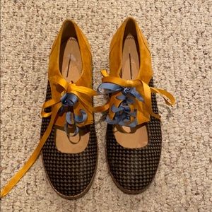 Pilcro and the Letterpress Mary Jane flat size 10